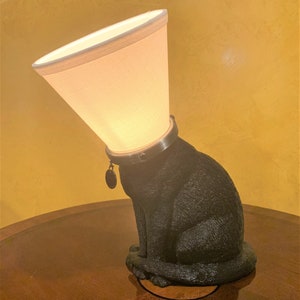 Socks Black Cat Lamp image 2
