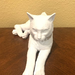 Nala White Cat Business Card / Pencil Holder image 3