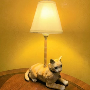 Dusty- Cat Lamp (Painted)