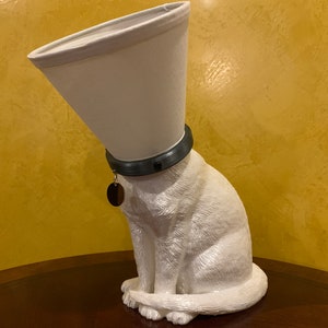 Alabaster - White Cat Lamp