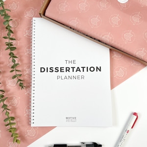 DISSERTATION Planner Student Thesis Project Final Year Undergraduate A4 Booklet | Masters PhD Planner Supervisor Meetings Tracker