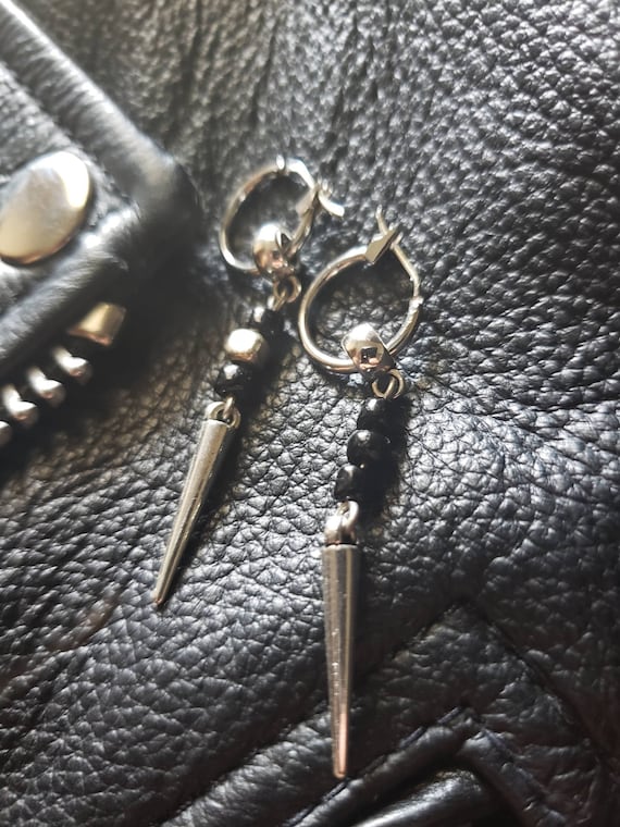Hot TV Show Billy Hargrove Earrings Metal Piercing Jewellery Women Eardrop  Cone Pendant Earrings Cosplay Accessories Gifts - AliExpress