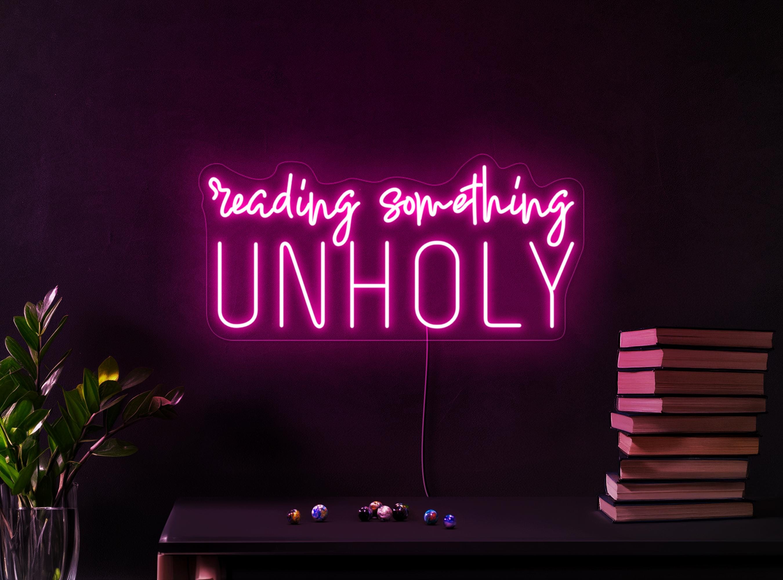 Taylor Swift Neon Sign - Voodoo Neon, image size:2700x2000