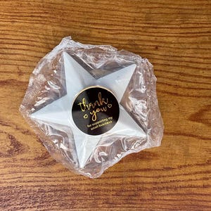 EACH PACKAGE HAS 3 STARS. PLEASE OPEN BEFORE LEAVING YOUR REVIEW ♥️♥️