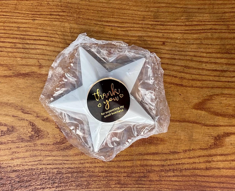 EACH PACKAGE HAS 3 STARS. PLEASE OPEN BEFORE LEAVING YOUR REVIEW ♥️♥️