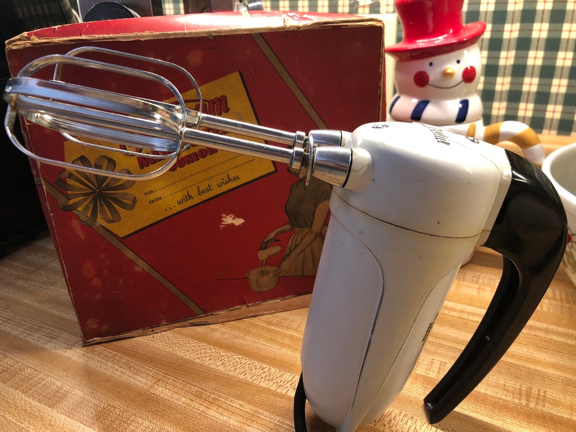 Vintage Sunbeam Mixmaster Junior hand held mixer. Heavy in Etsy