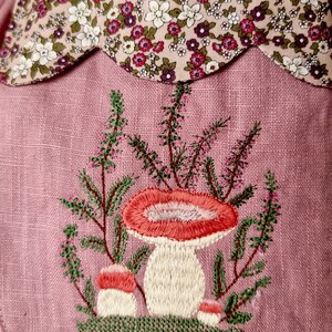 Handmade Mauve Apron with Mushroom Embroidery and Autumn Heathers. Cottagecore, Folklore, Scandinavian. Made in Sweden. Plus Size XS to 2XL image 5