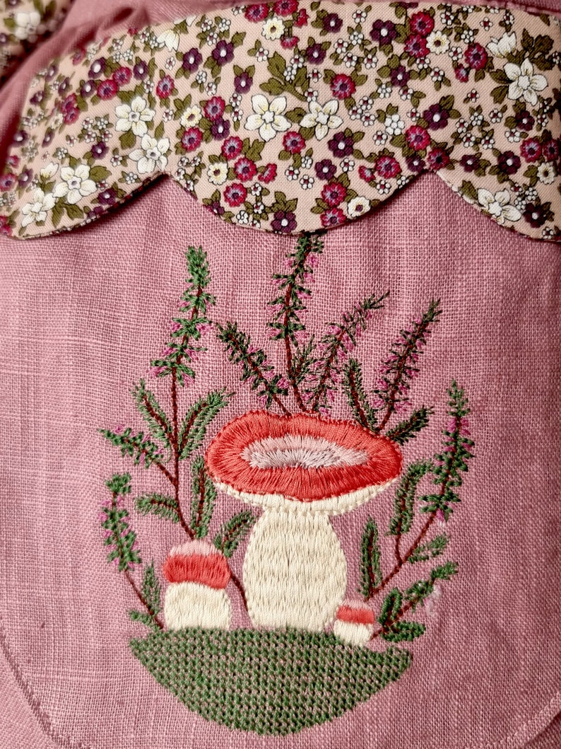Handmade Mauve Apron with Mushroom Embroidery and Autumn Heathers. Cottagecore, Folklore, Scandinavian. Made in Sweden. Plus Size XS to 2XL image 5