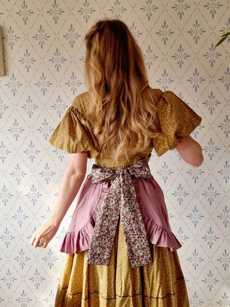 Handmade Mauve Apron with Mushroom Embroidery and Autumn Heathers. Cottagecore, Folklore, Scandinavian. Made in Sweden. Plus Size XS to 2XL image 8