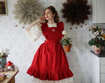 Christmas - Handmade Apron with Heart Embroidery. Linen. Cottagecore, folklore & farmcore pinafore. Made in Sweden. Plus-size