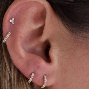 Flower cz stud earrings, Cz flower stud, cartilage piercing, earring, dainty gold earring, tiny minimalist earrings, stud earring