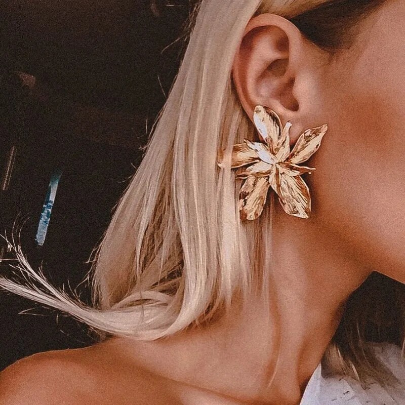 Large clearance flower earrings