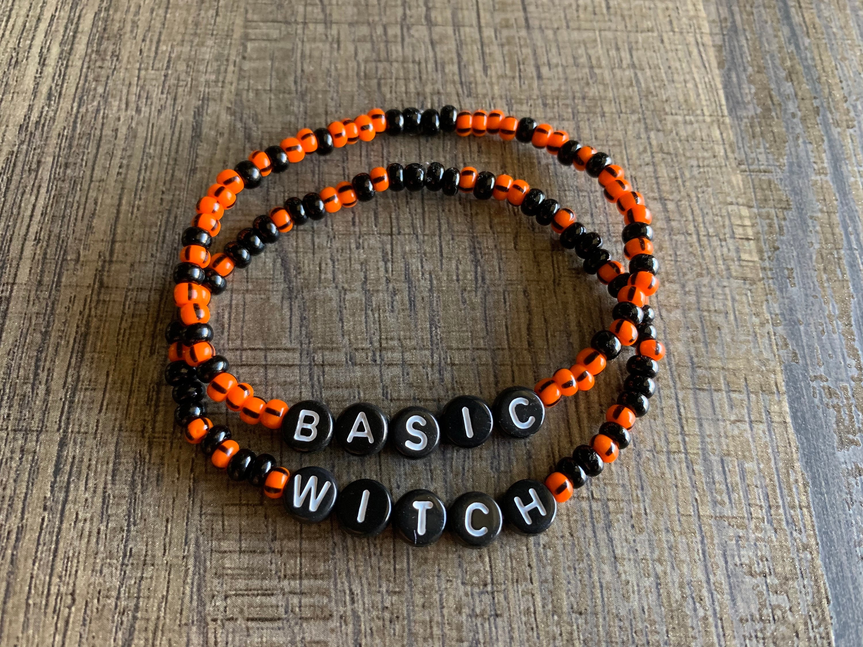 Halloween Schmuck Jodsen Halloween Weiche Tonperlen, 1015 Stück Bastelset Erwachsene Armbänder Selber Machen