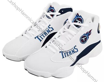 titans tennis shoes