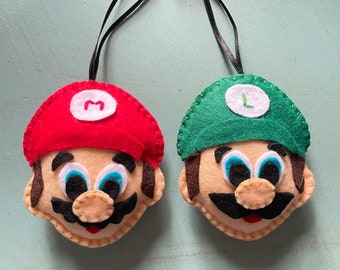 Christmas tree felt ornament super mario bros luigi nintendo, boo, Yoshi baubles ornament decoration stuffed small plushies