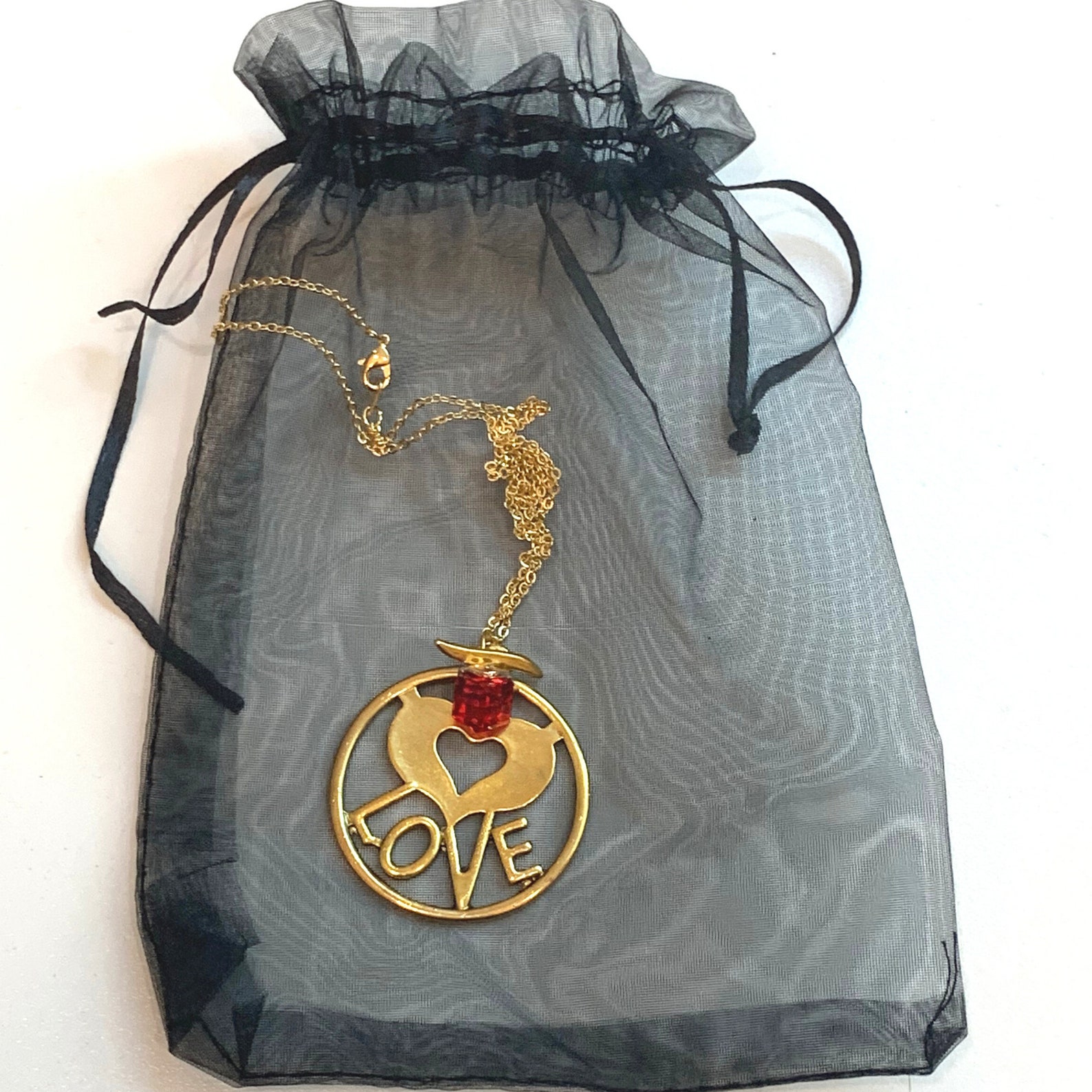 Collar de la cadena de oro delgada con 3 encantos amor corazón Etsy