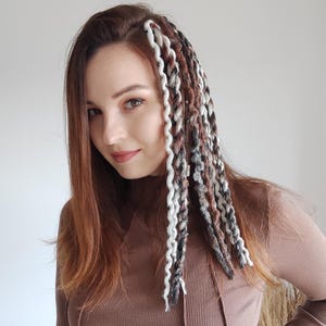 Clip in wavy dreads white black ginger, Boho chic hair extension, Viking warrior dreads on hair clips, Length 16&quot;, Dreads ends 9, clips 3