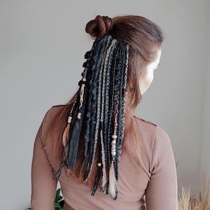Short clip in dreadlocks black, Boho hair extension gray, Viking dreads on hair clips, Men hair accessory, Length 16&quot;, Braids 20, clips 5