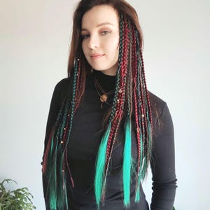Clip in dreadlocks dark red, Boho hair extension ombre black to emerald green, Festival braid on hair clips, Fairy hair accessory Length 24&quot;