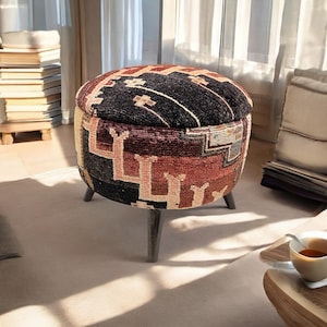 Vintage Carpet Medium Round Ottoman
