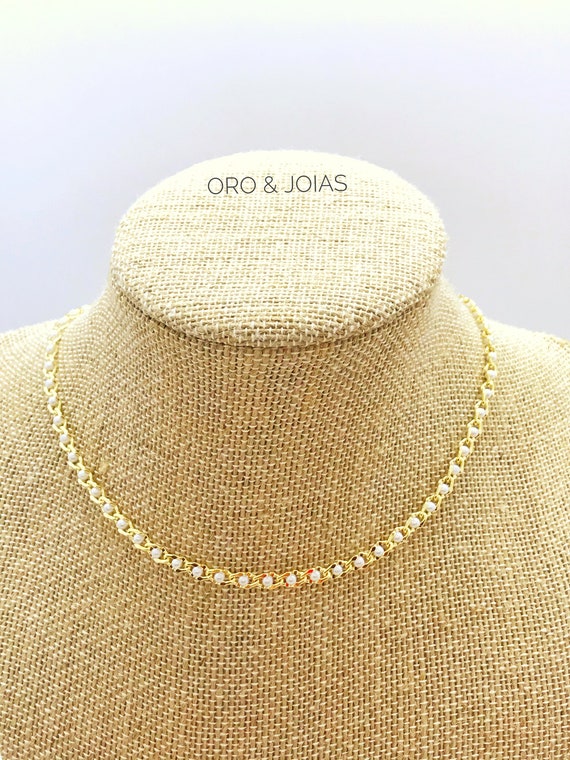 ゴールドとパールのチョーカー。パール付き 18K ゴールド メッキ 