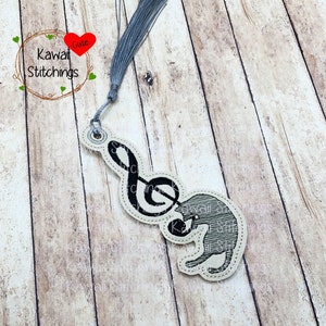 Kawaii Music Cat Bookmark, 4x4 and 5x7 Hoop, In The Hoop Design, Digital Instant Download