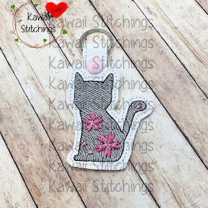 Kawaii Sakura Cat Key Fob, Key Chain, In The Hoop Design, Digital Instant Download