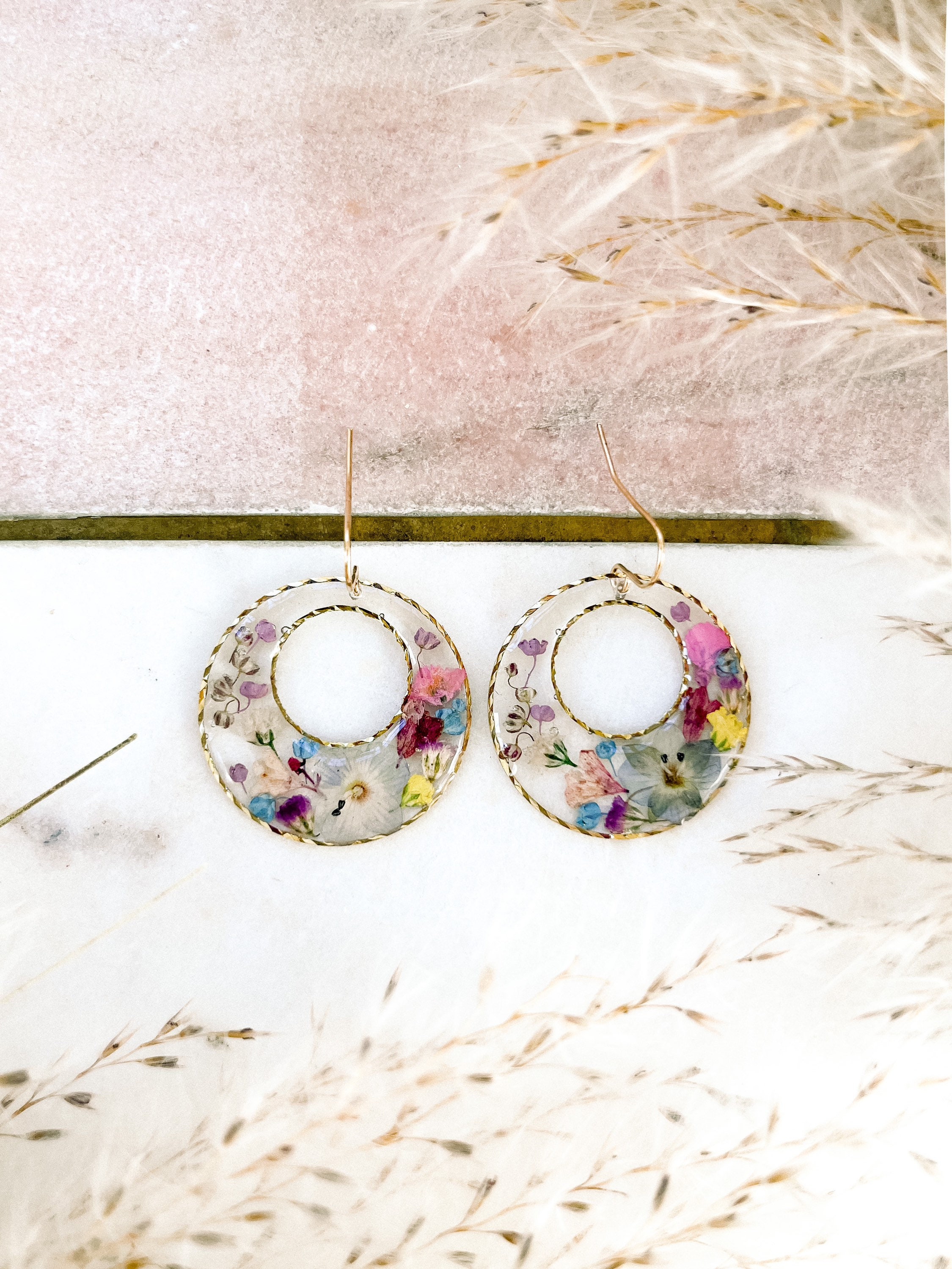 Pressed Flower Earrings in Resin, Hoop Circle Boho