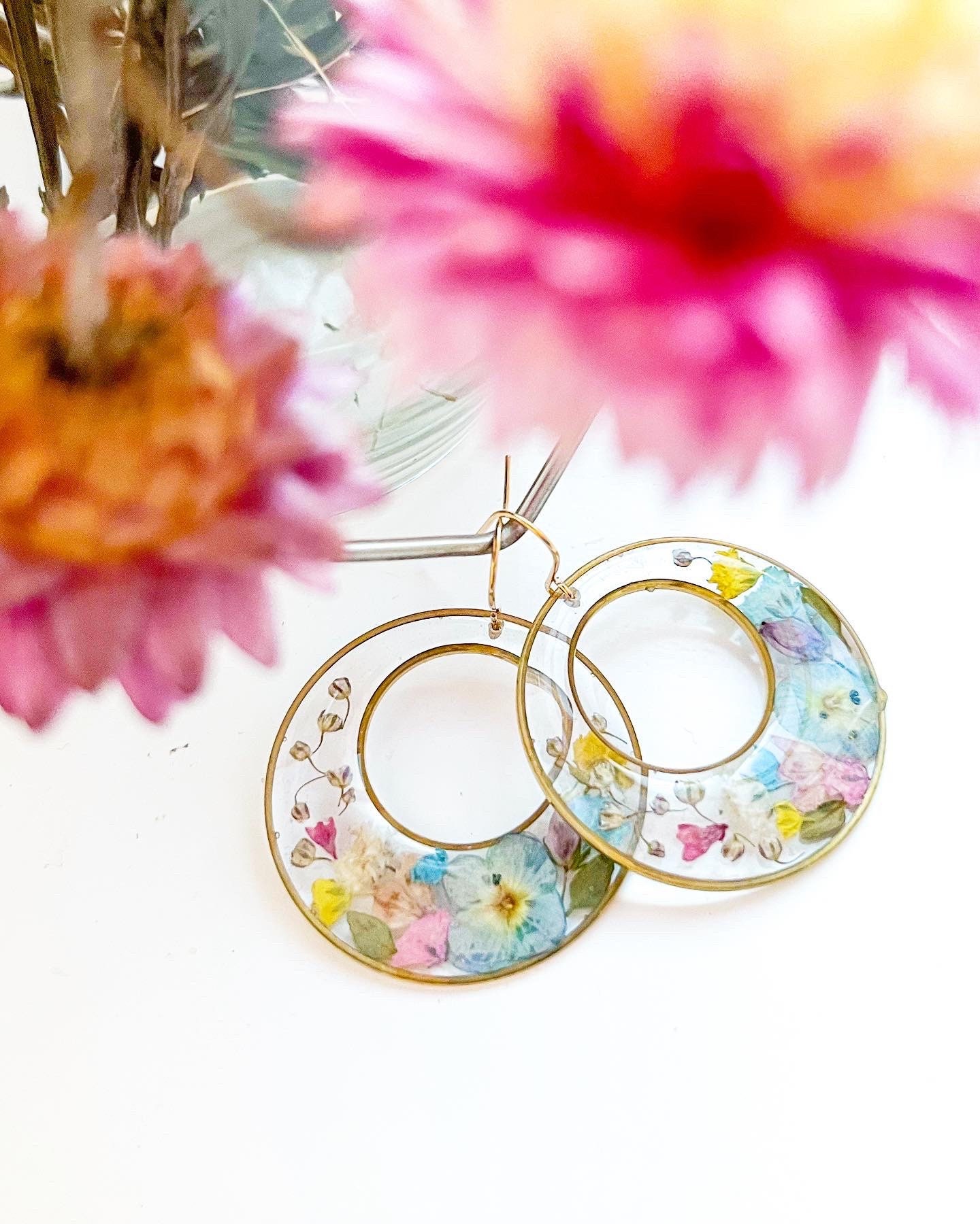 Pressed Flower Earrings in Resin