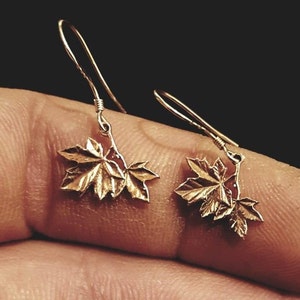 Maple Leaf - Handmade Hanging Earrings from Canadian 1 Cent Coins - North America, Canada