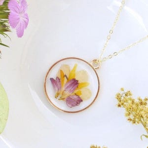 Custom Pressed Flower Resin Necklace: Funeral Keepsake, Gifts for Grief