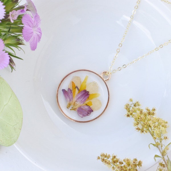 Funeral Flower Keepsake Custom (made to order) pressed flower resin necklaces | gifts for grief | meaningful gifts