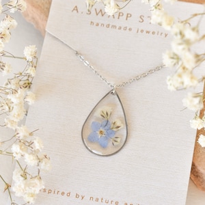 Miscarriage Gift for Mothers- Forget Me Not and Baby's Breath Real Flower Silver Necklace for Grief/Loss/Hope/Love