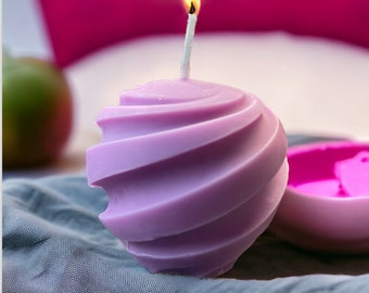 Scented Swirl Candle