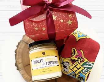 Wizard Gift Set - Wizard Candle - Sorting Hat Candle - Wizard Socks - Soy Wax Candle