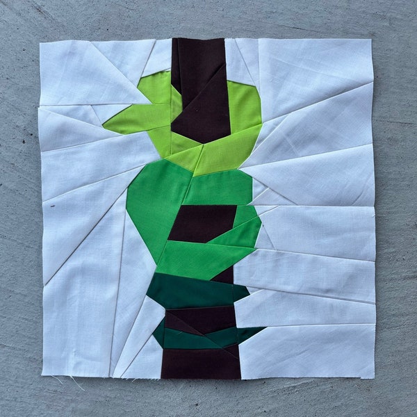 PDF Quilt Block Pattern: Emerald Boa Snake instructions for 12 inch Finished Block