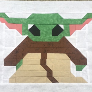 UPDATED! Baby Alien PDF Quilt Block Pattern: - Includes Instructions for 8 inch and 16 inch Finished Blocks