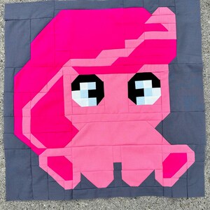 Party Pony PDF Quilt Block Pattern: Includes Instructions for 24&quot; Finished