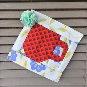 Modèle de bloc de courtepointe PDF : tasse - Instructions pour les blocs finis de 6 pouces et 12 pouces