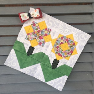 Flower Love  XOXO PDF Quilt Block Pattern: - Includes Instructions for 6 inch and 12 inch Finished Blocks