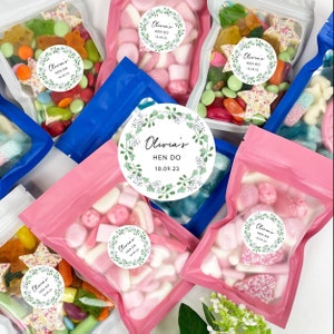 PERSONALISED Hen do Sweet Pick & Mix Pouches, Hen do Sweets, Hen do Favours, 90g Sweet Pouch, Pick and Mix for Hen Do, Personalised hen Do