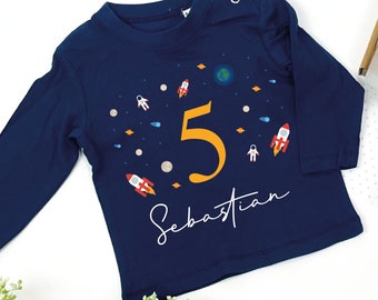 GEPERSONALISEERDE 1e 2e 3e 4e verjaardag Space Rocket Astronaut Thema Bedrukt T-shirt met lange mouwen voor peuters, Space Themed Birthday Party Kids Tee