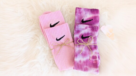 light purple nike socks