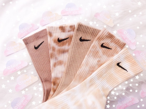 brown tie dye nike socks