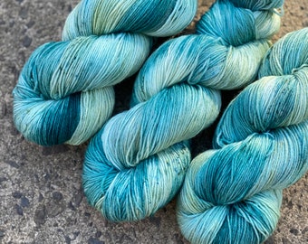 Lucky-yarn dyed yarn