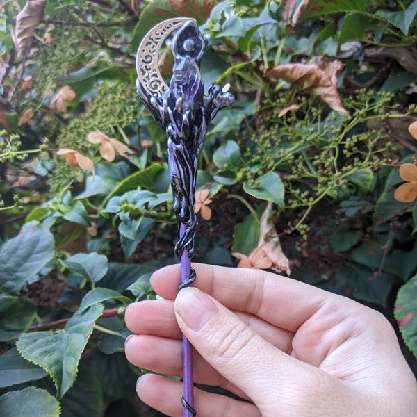 Small Moon Goddess Wand,Amethyst Wand, Wand Stand, Moon Wand, Amethyst Wand, Amethyst Stand, Witch Wand, Purple Wand, Witch Gift, Altar Wand