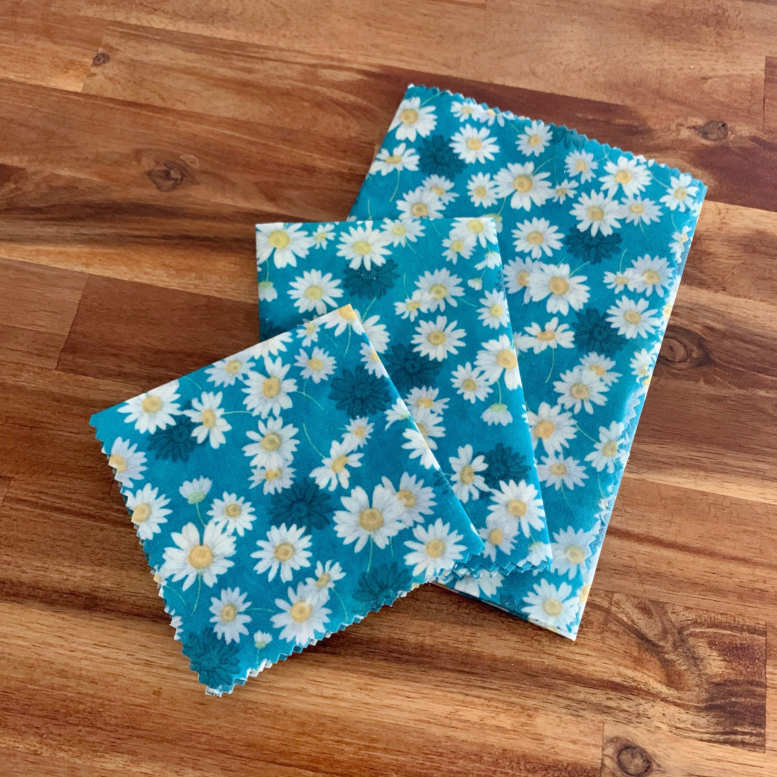 Bee Wrap Pâquerette - Emballage Alimentaire 100% Naturel, Fait Main et Lavable Lot de 3