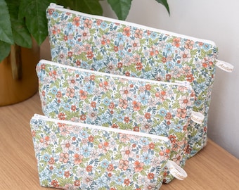 Fanny triangle pencil case
