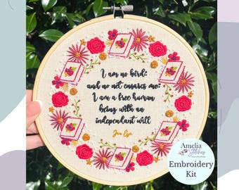 Kit di ricamo ispirato a Jane Eyre di Amelia Stitches - Letteratura, Ricamo per principianti, Classico, Amante dei libri