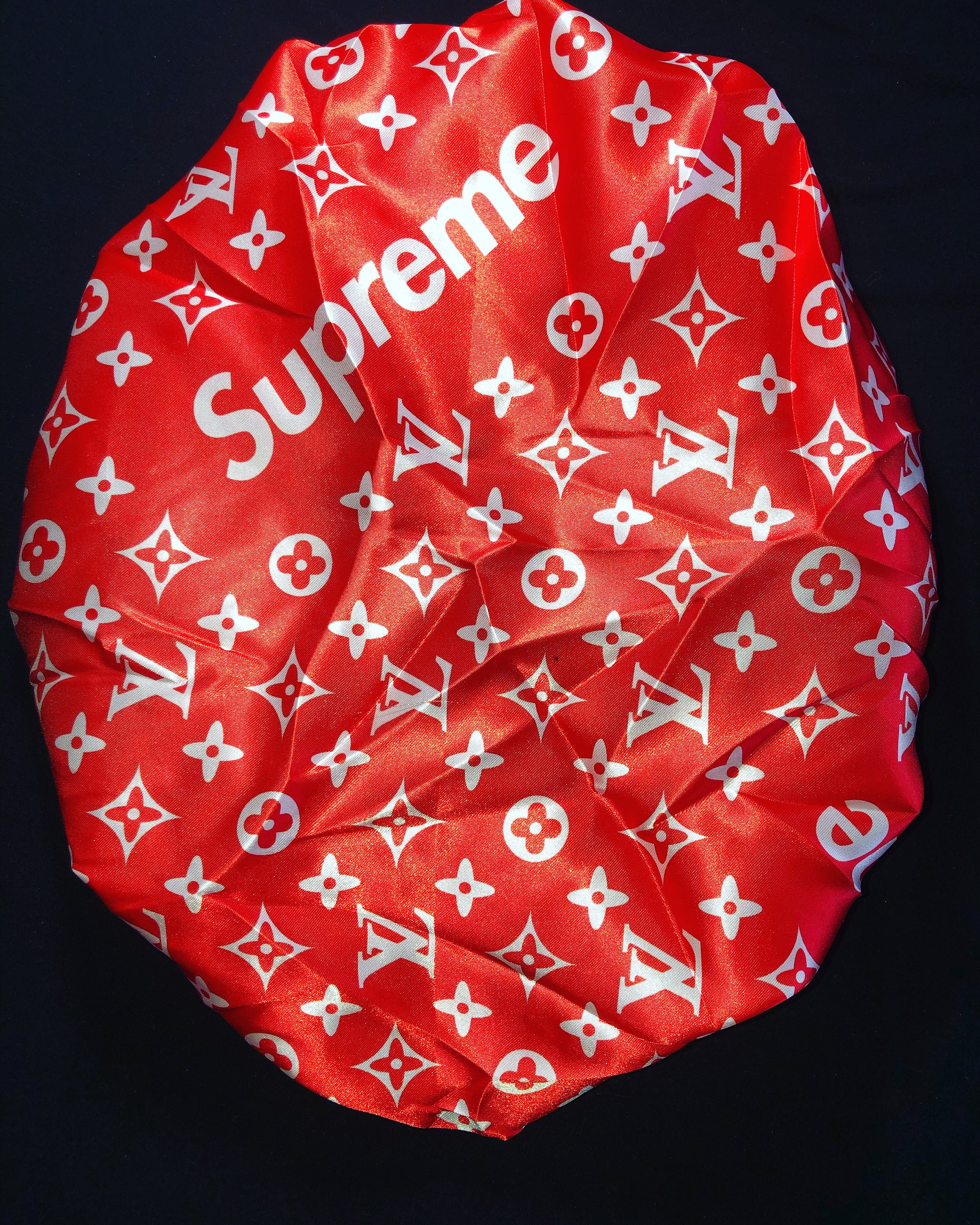 supreme louis vuitton bonnet